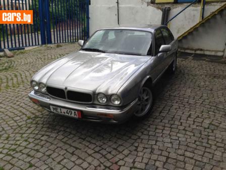 8,000
                    4,090.34                
                
                    BGN
                    EUR
                
            
                                                            
                    
                
                
                    
                        Jaguar XJ 3.2 V8                    
                
                
                
                                1999, Бензин, 94001 км.                
                
                                            Уникално добър автомобил ! Колата е с интересна история, от първи собствени…