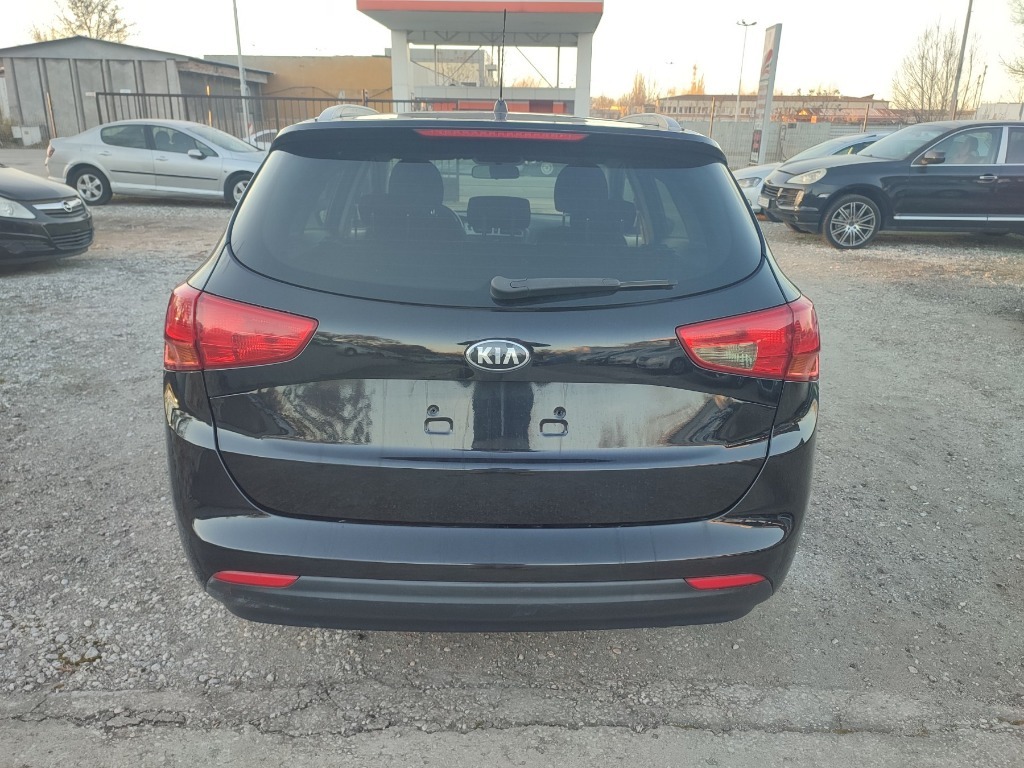 Cars bg kia ceed 1 6 crdi 9800 