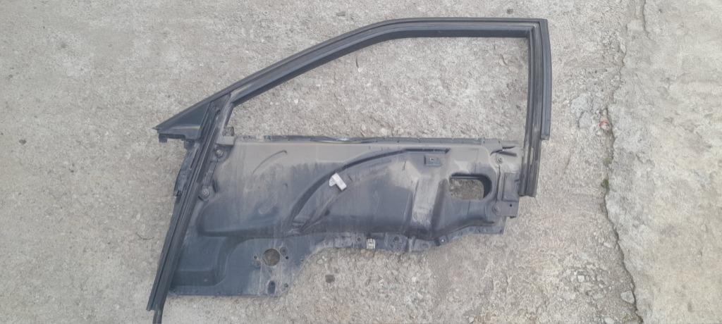 CARS.BG - Рамка врата предна лява за Ауди 80 Б4 / Audi 80 B4, 20 лв.