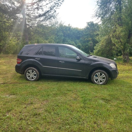 Mercedes-Benz ML 320 3.2