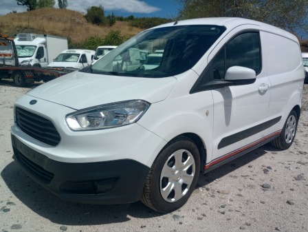 13,450
                    6,876.88                
                
                    BGN
                    EUR
                
            
                                                            
                    
                
                
                    
                        Ford Courier 1.6TDCI                    
                
                
                
                                2016, Дизел, 140300 км.                
                
                                            Evro 5B.Нов внос Италия.Перфектно техническо и визуално състояние.Работещ к…