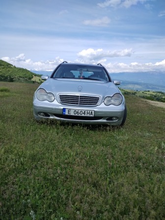 6,000
3,067.75
BGN
EUR
Mercedes-Benz C 220 2.2
2004, Дизел, 256098 км.
Автомобила е в изключително добро състояние и е подържан 6,000
3,067.75
BGN
EUR
Mercedes-Benz C 220 2.2
2004, Дизел, 256098 км.
Автомобила е в изключително добро състояние и е подържан