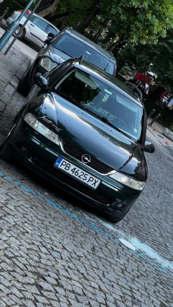 цена по договаряне
                                                    
                    
                
                
                    
                        Opel Vectra 1.6                    
                
                
                
                                2000, Бензин, 233123 км.                
                
                                             Колата е префекна само за сериозни купувачи заслужава си за годините.