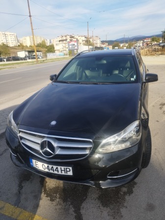 Mercedes-Benz E 220 2.2
