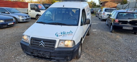 4,100
                    2,096.30                
                
                    BGN
                    EUR
                
            
                                                            
                    
                
                
                    
                        Citroen Jumpy 2.0HDI* клима*                    
                
                
                
                                2006, Дизел, 204000 км.                
                
                                            Перфектен двигател много здрав и икономичен! Здрава ходова част, работещ кл…