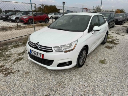 9,200
                    4,703.89                
                
                    BGN
                    EUR
                
            
                                                            
                    
                
                
                    
                        Citroen C4 1.6 GPL                    
                
                
                
                                2014, Газ/Бензин, 158000 км.                
                
                                            Нов внос. В отлично състояние като нова е. С газов ижекцион е на газ работи…