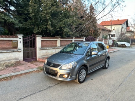 8,500
                    4,345.98                
                
                    BGN
                    EUR
                
            
                                                            
                    
                
                
                    
                        Suzuki SX4 1.6i 120K                    
                
                
                
                                2013, Бензин, 166000 км.                
                
                                            Нов внос, отлично техническо и визуално състояние перфектни мотор ходова ча…