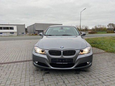 40,000
                    20,451.68                
                
                    BGN
                    EUR
                
            
                                                            
                    
                
                
                    
                        BMW 325 D                    
                
                
                
                                2011, Дизел, 87900 км.