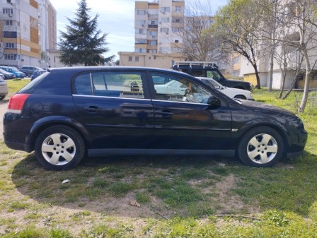 Opel Signum 2.2 DTI