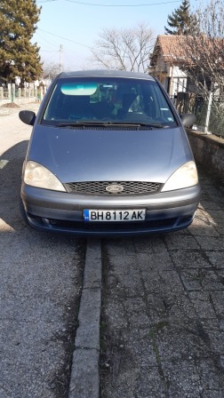 Ford Galaxy 2.0i