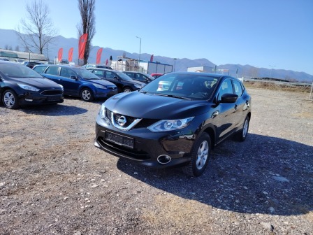 21,000
                    10,737.13                
                
                    BGN
                    EUR
                
            
                                                            
                    
                
                
                    
                        Nissan Qashqai 1.2i 116ps                    
                
                
                
                                2017, Бензин, 113000 км.                
                
                                            При бартер 22000 лв. Работим само с предварителна уговорка.