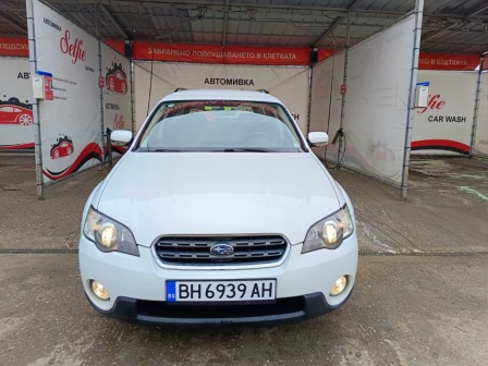 5,500
                    2,812.11                
                
                    BGN
                    EUR
                
            
                                                            
                    
                
                
                    
                        Subaru OUTBACK Swiss                    
                
                
                
                                2006, Бензин, 213030 км.                
                
                                            Внос Швейцария,
цвят-бяла перла,добро техническо състояние,външни забележк…