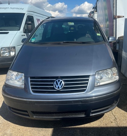 VW Sharan