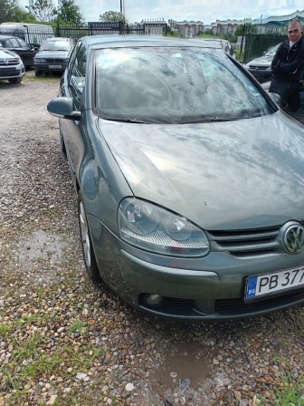 VW Golf