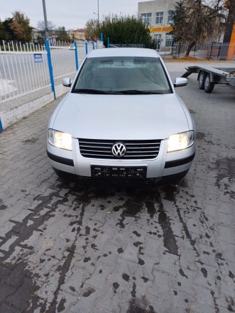 3,000
1,533.88
BGN
EUR
VW Passat 1.9tdi
2002, Дизел, 285000 км.
Kolata e v dobro sustoqnie 6 skorosti perfektna цената за днес важи 3,000
1,533.88
BGN
EUR
VW Passat 1.9tdi
2002, Дизел, 285000 км.
Kolata e v dobro sustoqnie 6 skorosti perfektna цената за днес важи