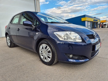 6,900
                    3,527.91                
                
                    BGN
                    EUR
                
            
                                                            
                    
                
                
                    
                        Toyota Auris 1.4 d4d                    
                
                
                
                                2008, Дизел, 187258 км.                
                
                                            Нов внос Няма забележки по-външният вид и салона мотор скорости ок.