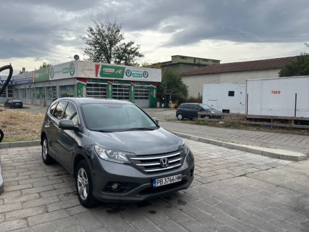 20,500
                    10,481.48                
                
                    BGN
                    EUR
                
            
                                                            
                    
                
                
                    
                        Honda CR-V 2.2                    
                
                
                
                                2013, Дизел, 264000 км.                
                
                                            Автомобила се кара ежедневно. Сменен съединител , обслужван винаги навреме …