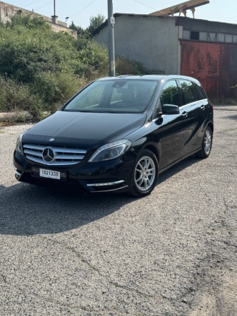 Mercedes-Benz B 200 B200
