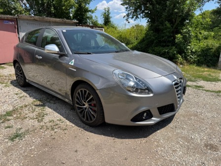 6,800
13,299.64
EUR
BGN
Alfa Romeo Giulietta QV 1750 235 кон
2011, Бензин, 175464 км.
Колата е в уникално състояние закупена от първи собственик в чужбина с пълн… 6,800
13,299.64
EUR
BGN
Alfa Romeo Giulietta QV 1750 235 кон
2011, Бензин, 175464 км.
Колата е в уникално състояние закупена от първи собственик в чужбина с пълн…