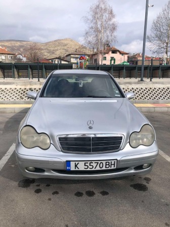 Mercedes-Benz C 200