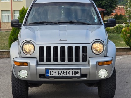 11,999
                    6,134.99                
                
                    BGN
                    EUR
                
            
                                                            
                    
                
                
                    
                        Jeep Cherokee 3.7                    
                
                
                
                                2003, Газ/Бензин, 243000 км.                
                
                                            Обслужен! Сменени вериги! Масло диференциал!Раздатка!Кутия!Без ръжди! '