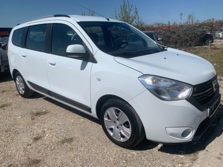 12,300
                    6,288.89                
                
                    BGN
                    EUR
                
            
                                                            
                    
                
                
                    
                        Dacia Lodgy 1.5 dci                    
                
                
                
                                2017, Дизел, 192400 км.                
                
                                            Поддържан автомобил в добро състояние , 7 места .