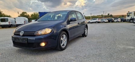 9,800
                    5,010.66                
                
                    BGN
                    EUR
                
            
                                                            
                    
                
                
                    
                        VW Golf 1.4 tsi 122 к.с                    
                
                
                
                                2009, Бензин, 149000 км.                
                
                                            Нов внос Отлично визуално и техническо състояние всички системи по автомоби…