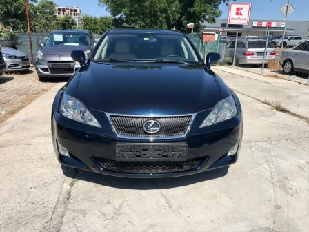 12,999
                    6,646.28                
                
                    BGN
                    EUR
                
            
                                                            
                    
                
                
                    
                        Lexus IS250 AUTOM-NAVI                    
                
                
                
                                2006, Бензин, 201638 км.                
                
                                            Нов внос is250  бензин ,най  високо нивo на оборудване, лети 18ц. джанти Цв…