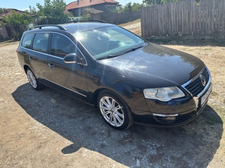 VW Passat Variant