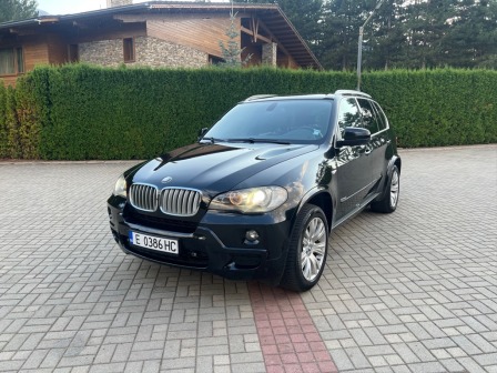17,499
                    8,947.10                
                
                    BGN
                    EUR
                
            
                                                            
                    
                
                
                    
                        BMW X5 286кс*М ПАКЕТ                    
                
                
                
                                2008, Дизел, 363700 км.                
                
                                            BMW X5 Executive изпълнение* Пълен M packet* Кожа*Подгрев*7 Места*Навигация…