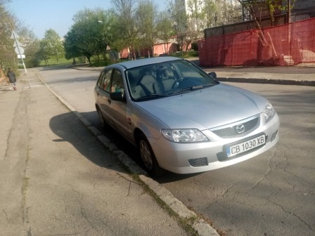 Mazda 323