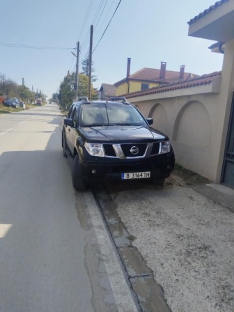 12,399
                    6,339.51                
                
                    BGN
                    EUR
                
            
                                                            
                    
                
                
                    
                        Nissan Navara 2.5dci                    
                
                
                
                                2008, Дизел, 280000 км.                
                
                                            Автомобил в добро състояния с леки козметики. РАЗПОЛАГА С ХАРД ТОП