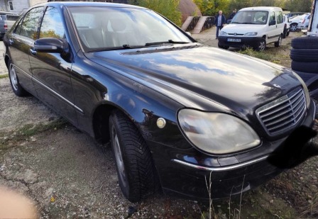 Mercedes-Benz S 320