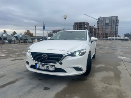 19,690
                    10,067.34                
                
                    BGN
                    EUR
                
            
                                                            
                    
                
                
                    
                        Mazda 6 Nakama 4×4                    
                
                
                
                                2016, Дизел, 175000 км.                
                
                                            Автомобила е в ТОП състояние. Без забележки по интериор и външен вид. Най- …