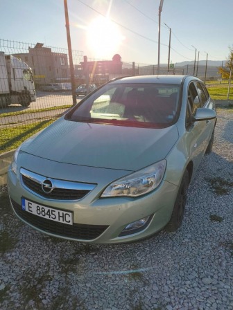 8,845
4,522.38
BGN
EUR
Opel Astra 1.7 CDTI
2013, Дизел, 165000 км.
Регистриран ноември 2025.Обслубен, нови зимни гуми. Всичко платено до ноемв… 8,845
4,522.38
BGN
EUR
Opel Astra 1.7 CDTI
2013, Дизел, 165000 км.
Регистриран ноември 2025.Обслубен, нови зимни гуми. Всичко платено до ноемв…