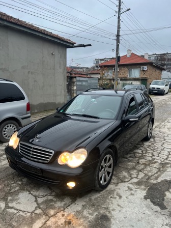 4,499
2,300.30
BGN
EUR
Mercedes-Benz C 220 2.2CDI
2007, Дизел, 299000 км.
Нов внос от Германия докарана на ход
Колата е в много добро състояние за г… 4,499
2,300.30
BGN
EUR
Mercedes-Benz C 220 2.2CDI
2007, Дизел, 299000 км.
Нов внос от Германия докарана на ход
Колата е в много добро състояние за г…
