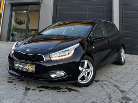 12,800
                    6,544.54                
                
                    BGN
                    EUR
                
            
                                                            
                    
                
                
                    
                        Kia Ceed 1.6CRDi *LED*                    
                
                
                
                                2014, Дизел, 217000 км.                
                
                                            Нов внос в много добро състояние. Реални километри, които могат да бъдат до…