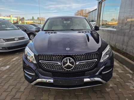 55,000
                    28,121.05                
                
                    BGN
                    EUR
                
            
                                                            
                    
                
                
                    
                        Mercedes-Benz GLE 3.5cdi 360* pan                    
                
                
                
                                2017, Дизел, 173000 км.                
                
                                            Автокъща „СОЦИАЛКАРС“ предоставя за своите клиенти следните услуги:
– Кред…