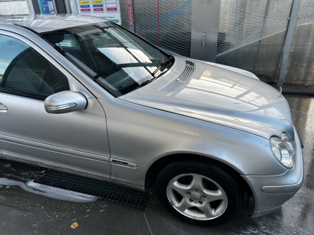 3,400
                    1,738.39                
                
                    BGN
                    EUR
                
            
                                                            
                    
                
                
                    
                        Mercedes-Benz C 200                    
                
                
                
                                2001, Газ/Бензин, 300000 км.                
                
                                            Mercedes-Benz   отлична поддръжка, готов за път. 
: Немско производство   …