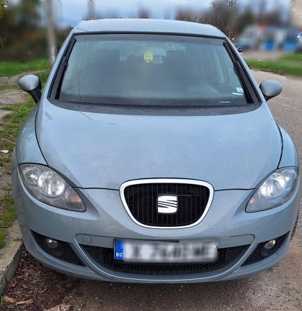 2,300.81
                    4,500                
                
                    EUR
                    BGN
                
            
                                                            
                    
                
                
                    
                        Seat Leon 1.9TDI                    
                
                
                
                                2006, Дизел, 209352 км.                
                
                                            Всичко платено обслужен регистрирана,нови дискове и накладки