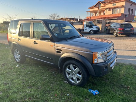 6,500
                    3,323.40                
                
                    BGN
                    EUR
                
            
                                                            
                    
                
                
                    
                        Land Rover Discovery 3 2.7 HSE                    
                
                
                
                                2007, Дизел, 196120 км.                
                
                                            Land Rover Discovery 3  цена 6 700лв
Нов внос 2007г
Пристигнал на ход! Пе…