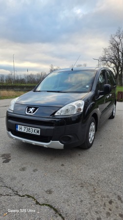 8,499
                    4,345.47                
                
                    BGN
                    EUR
                
            
                                                            
                    
                
                
                    
                        Peugeot Partner 1.6 HDİ                    
                
                
                
                                2009, Дизел, 314600 км.                
                
                                            Нов внос от Белгия' (регистриран)
Перфектна работа на двигателя без излишн…