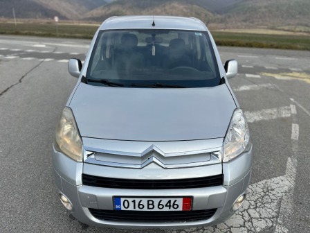 5,900
3,016.62
BGN
EUR
Citroen Berlingo 1.6 109
2008, Бензин, 244000 км.
Технически перфектна
Климатик
Стария мотор
Пътническа
Работен здрав … 5,900
3,016.62
BGN
EUR
Citroen Berlingo 1.6 109
2008, Бензин, 244000 км.
Технически перфектна
Климатик
Стария мотор
Пътническа
Работен здрав …