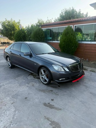 17,999
                    9,202.74                
                
                    BGN
                    EUR
                
            
                                                            
                    
                
                
                    
                        Mercedes-Benz E 220 220CDI                    
                
                
                
                                2010, Дизел, 182000 км.                
                
                                            Продавам автомобил в отлично техническо и визуално състояние.
Сменени всич…
