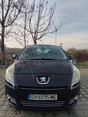 Peugeot 5008 1.6i