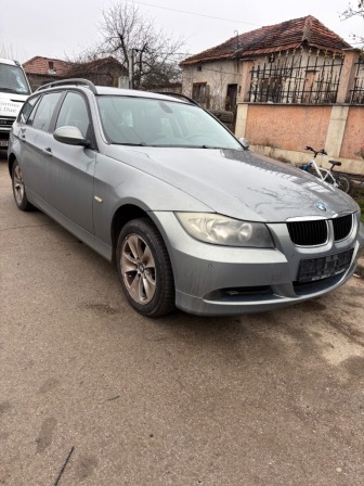 4,200
                    2,147.43                
                
                    BGN
                    EUR
                
            
                                                            
                    
                
                
                    
                        BMW 318 2.0i                    
                
                
                
                                2007, Бензин, 254000 км.                
                
                                            Топ състояние всичко изрядно и работещо внос от Германия .
