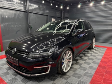 20,500
                    10,481.48                
                
                    BGN
                    EUR
                
            
                                                            
                    
                
                
                    
                        VW Golf 2.0TDI                    
                
                
                
                                2015, Дизел, 206300 км.                
                
                                            Автомобила е в перфектно състояние. Мотор и скорости без проблем,ходова час…