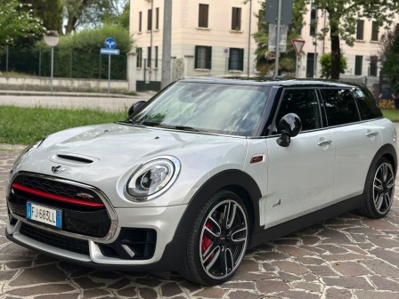 32,000
                    16,361.34                
                
                    BGN
                    EUR
                
            
                                                            
                    
                
                
                    
                        Mini Clubman John cooper                    
                
                
                
                                2017, Бензин, 170000 км.                
                
                                            Нов внос северна Италия

Отлично състояние