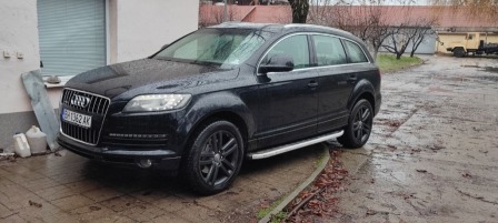 Audi Q7 3.0 239 к.с