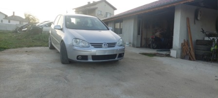VW Golf 1.9